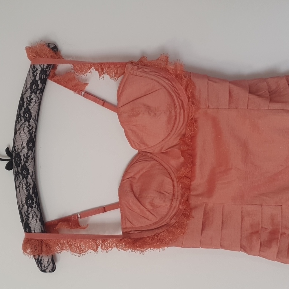 Apricot Lace Dress Size 10 approx - Picture 2 of 7